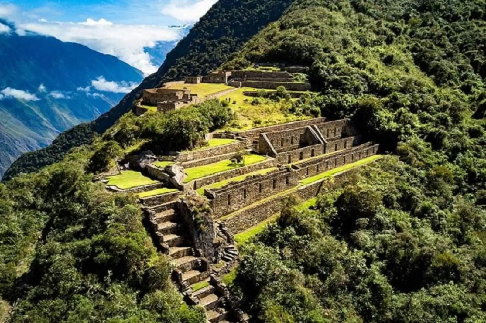 INTEGRACIÓN DE CHOQUEQUIRAO Y MACHU PICCHU IMPULSARÁ LA ECONOMÍA TURÍSTICA EN LA CONVENCIÓN