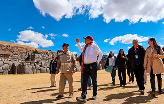 Evalúan Sacsayhuamán como escenario para actividades del Papa León XIV en Cusco