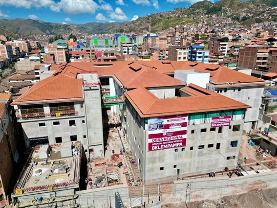 Contraloría advierte serias deficiencias técnicas y presupuestales en obra del hospital de Belenpampa en Cusco