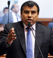 Candidatos regionales Verónika Mendoza y Edgar Ochoa rechazan mensaje presidencial de Keiko Fujimori por centralista y excluyente