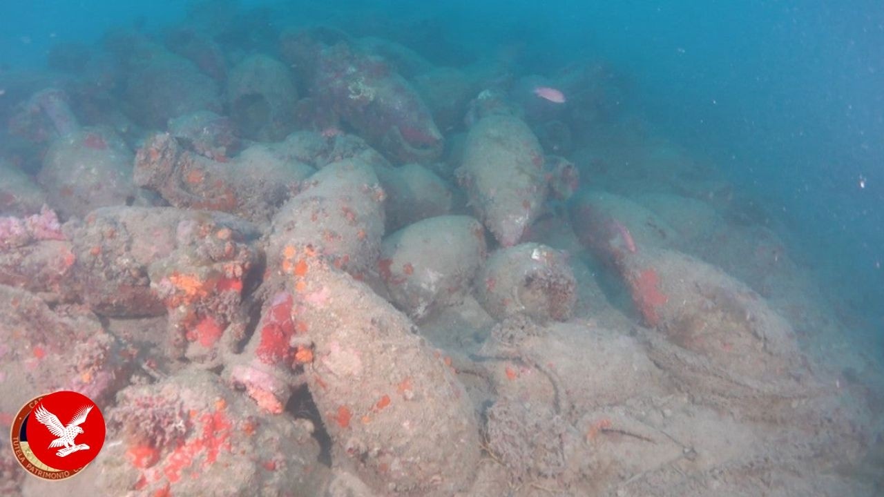 Histórico hallazgo en Sicilia: descubren un barco romano de 2,100 años en excelente estado de conservación