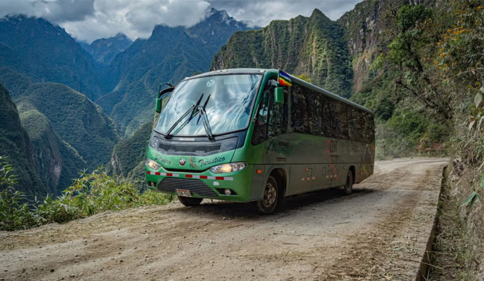 Escándalo en Machupicchu: Turistas quedan varados tras ser abandonados por empresa de transportes San Antonio de Torontoy